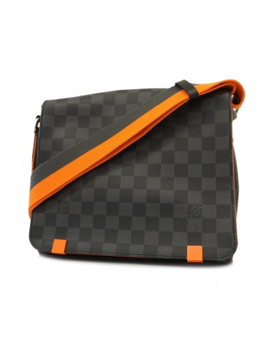 Auth Louis Vuitton Damier Graphite District PM District PM N41028 Mens Shoulder Comparez plus de prix